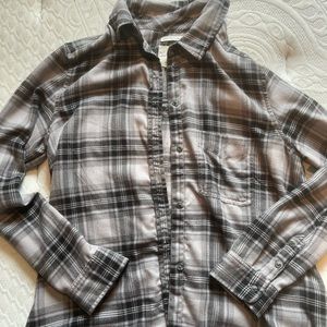 american eagle flannel size medium
